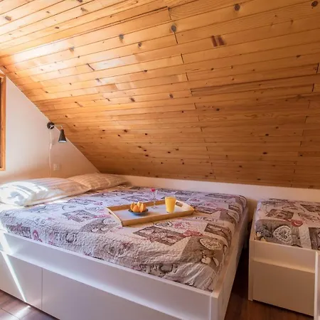 Rozi, - Pr' Rozi Holiday home *