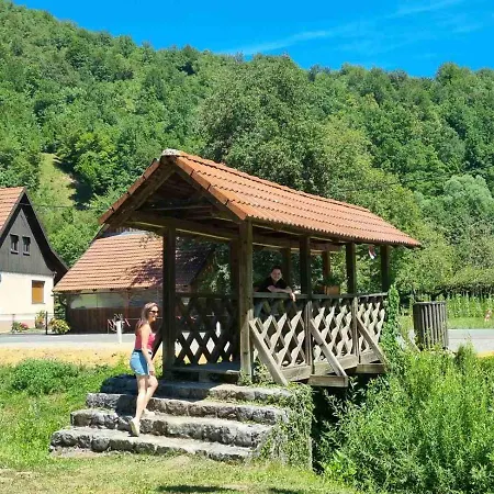 Rozi, - Pr' Rozi * Osilnica