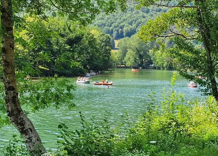 Rozi, - Pr' Rozi 度假居