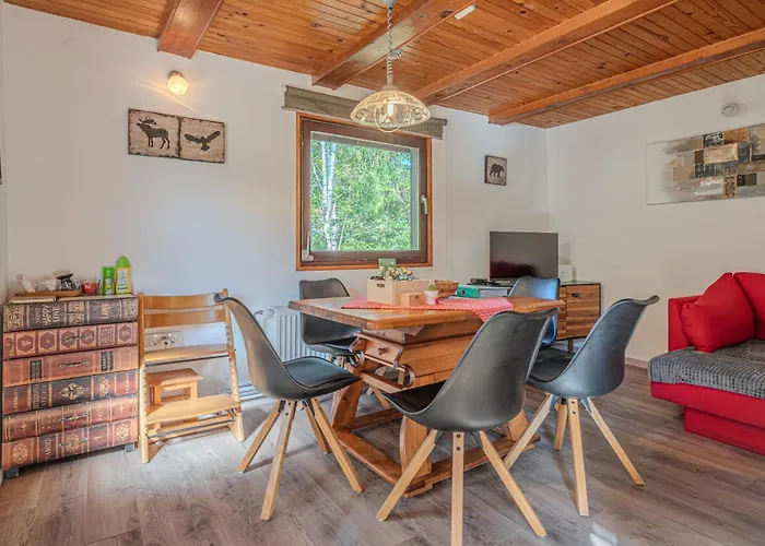 Rozi, - Pr' Rozi 度假居